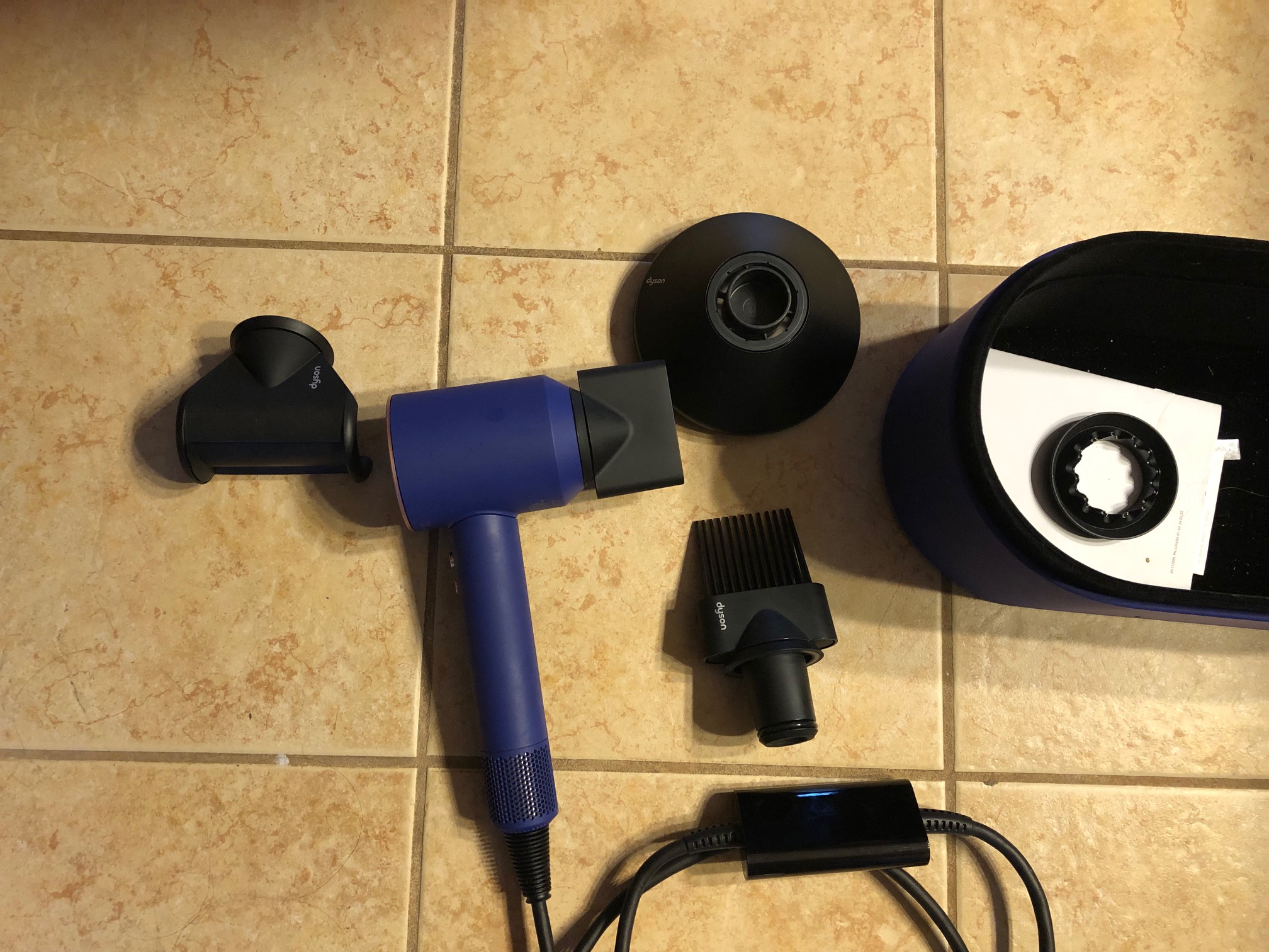 Dyson supersonic attachments hot sale